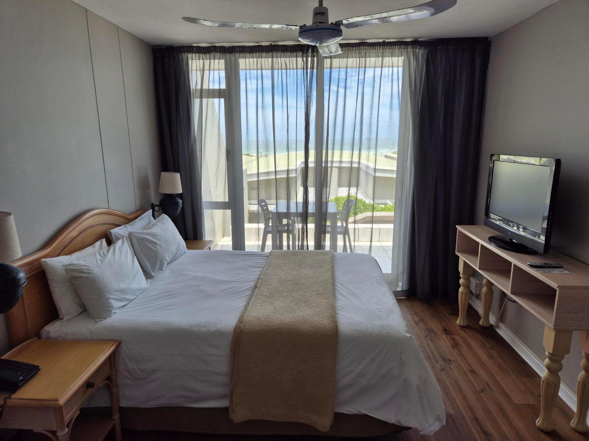 Dolphin Beach Hotel Self Catering Apartments Bloubergstrand Exteriör bild